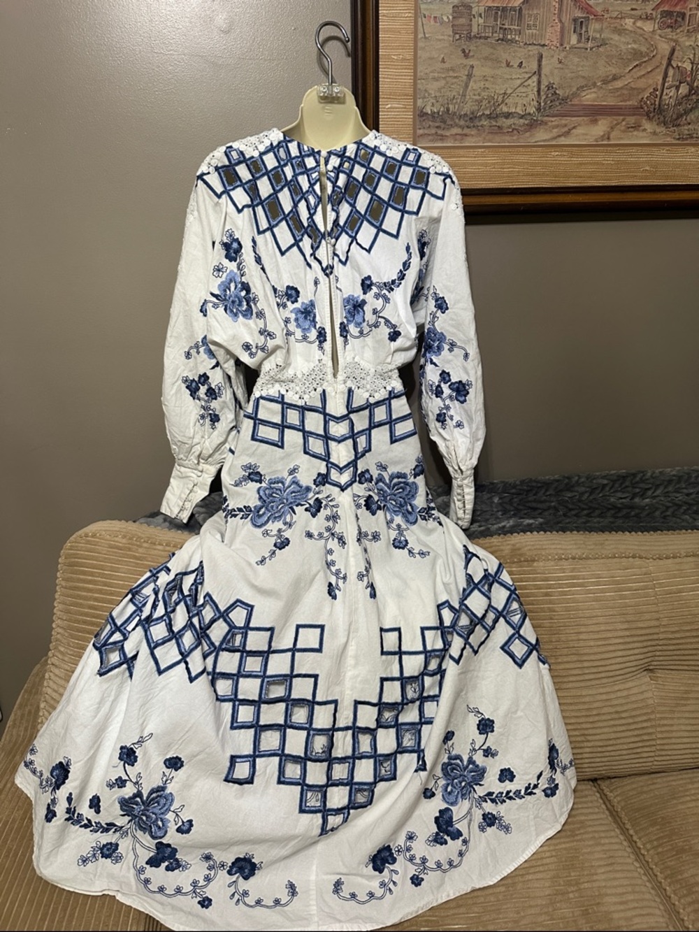 ASOS White & Blue Floral Embroidered Maxi Dress Preloved Size 4 Boho - Picture 6 of 9